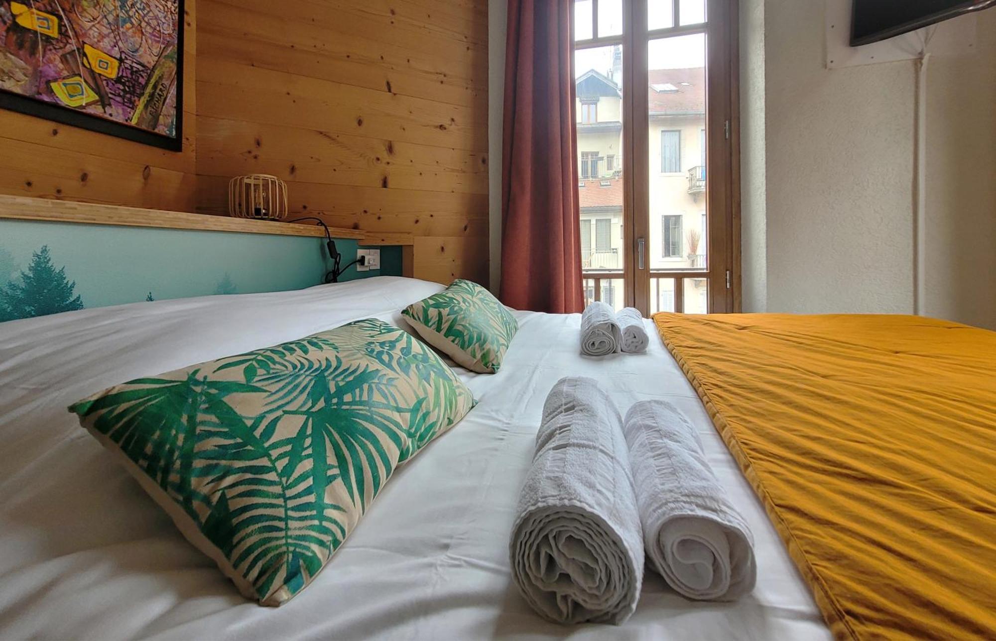 L'Isle - Lofts & Lakes Certified 5-Stars Annecy Exteriér fotografie